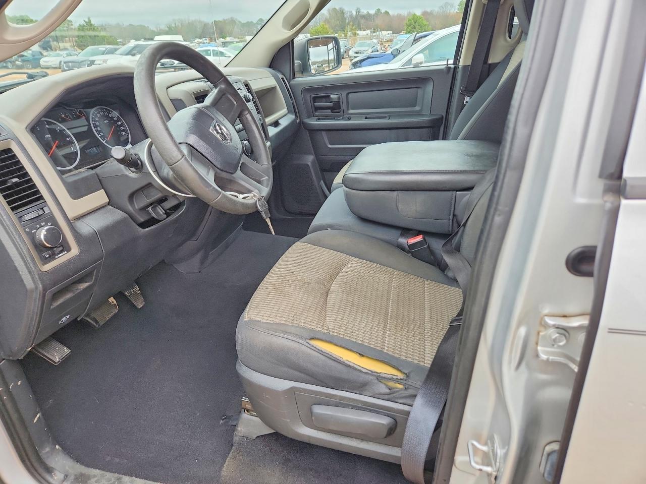 2011 DODGE RAM 1500