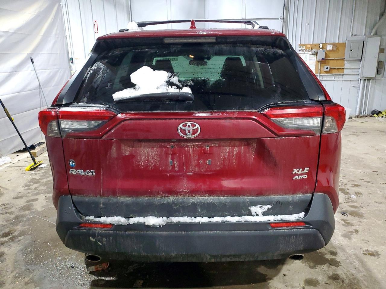 2019 TOYOTA RAV4