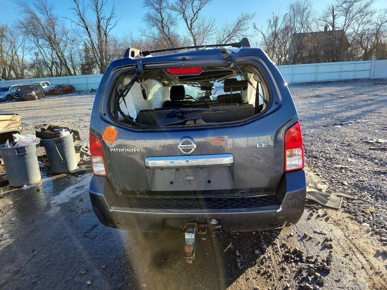 2011 NISSAN PATHFINDER