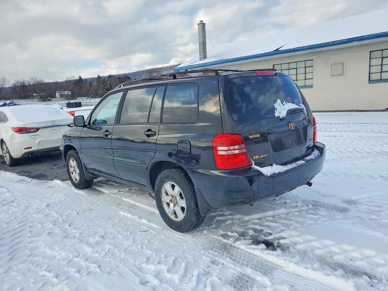 2003 TOYOTA HIGHLANDER