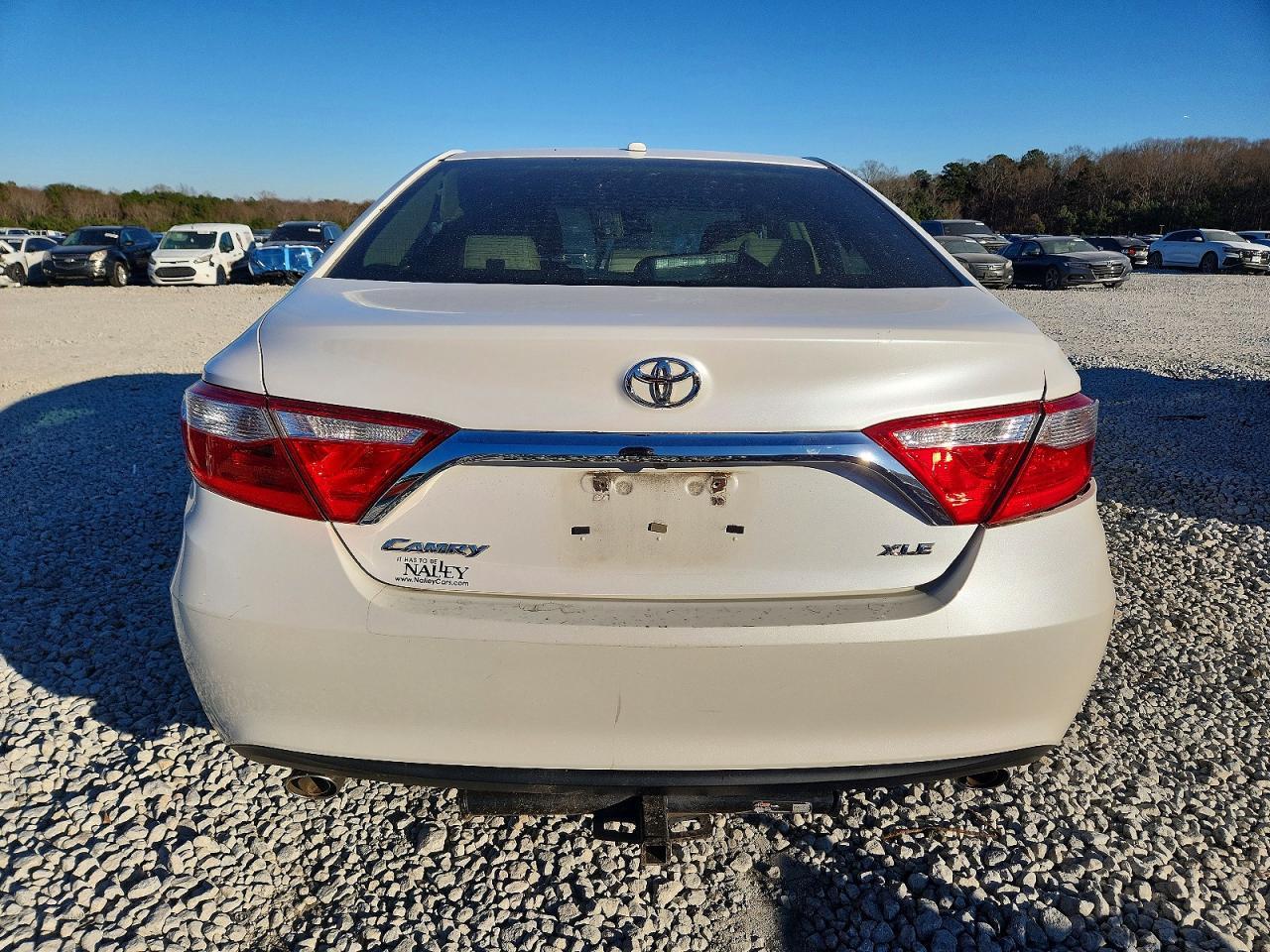 2016 TOYOTA CAMRY