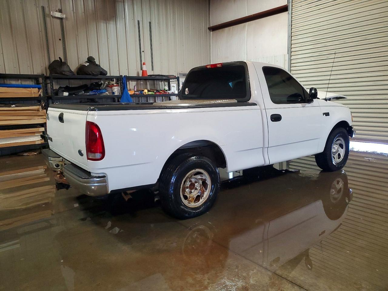 2002 FORD F-150 Lightning