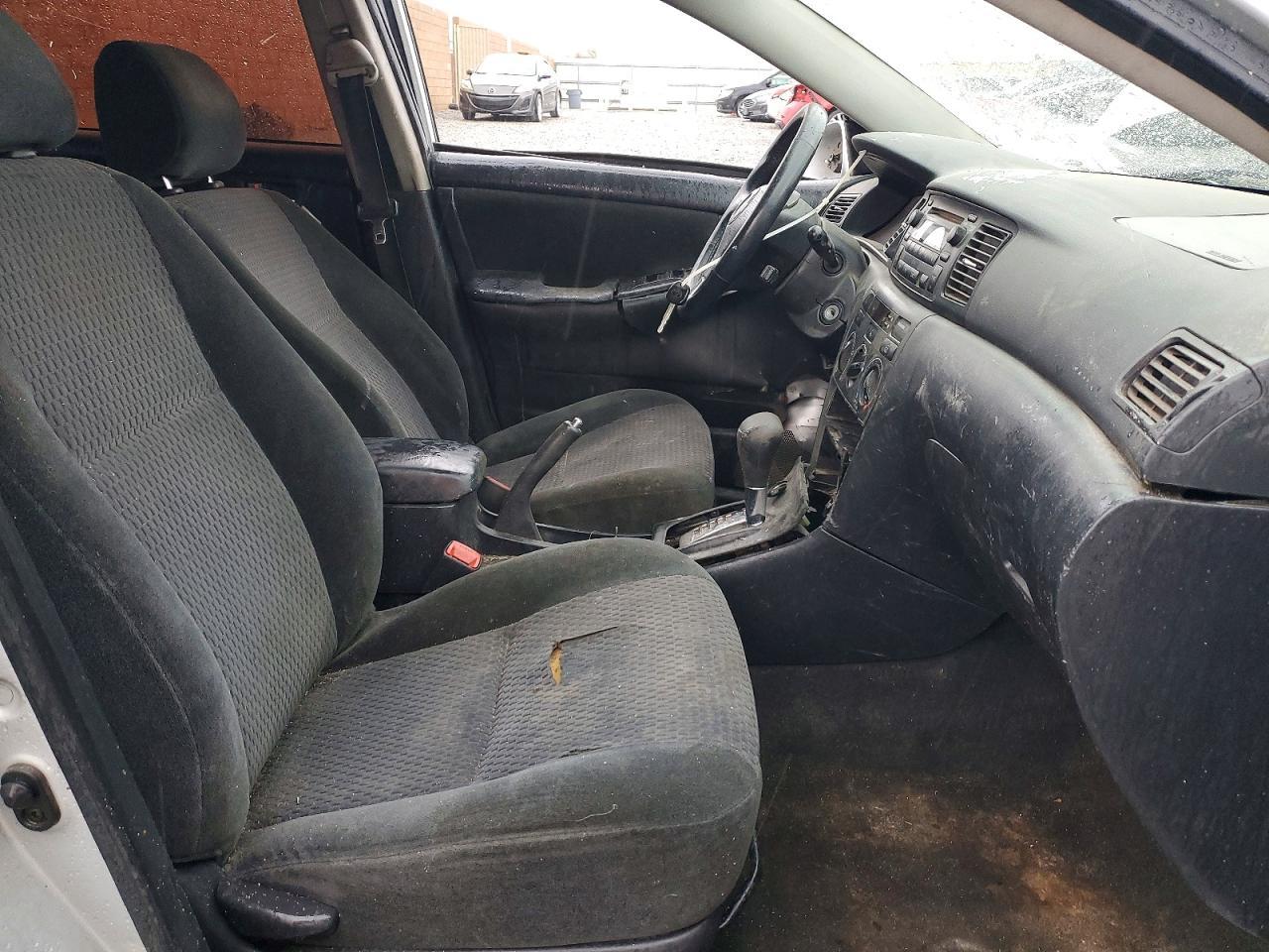 2005 TOYOTA COROLLA