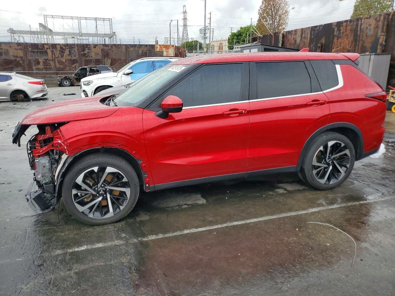 2022 MITSUBISHI outlander