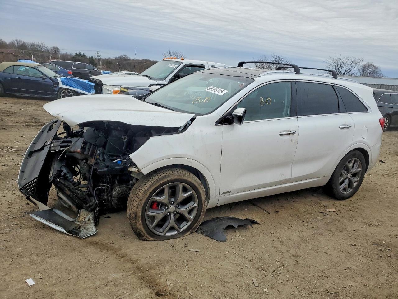 2016 KIA SORENTO