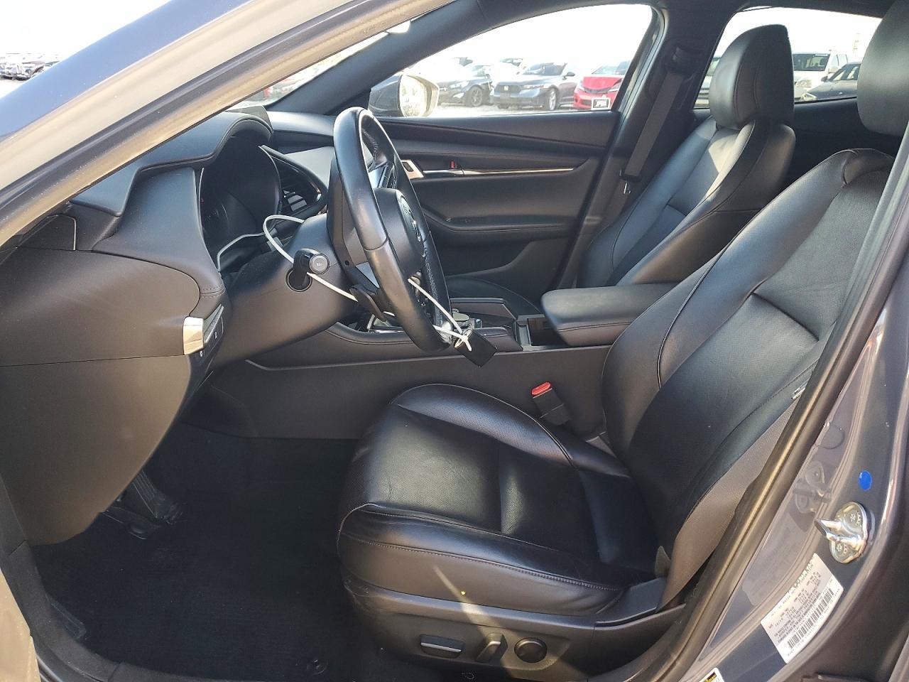 2020 MAZDA 3