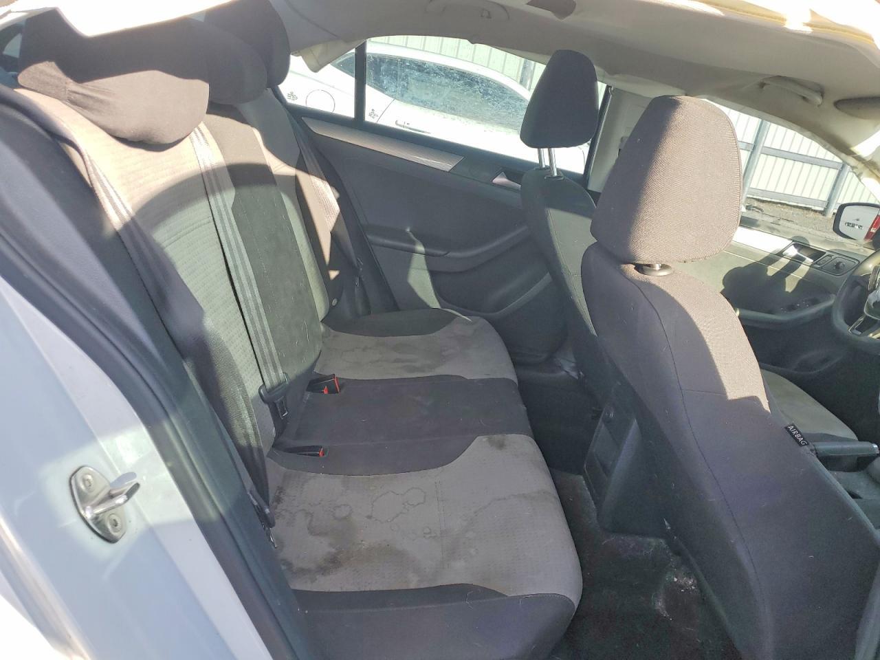 2017 VOLKSWAGEN JETTA