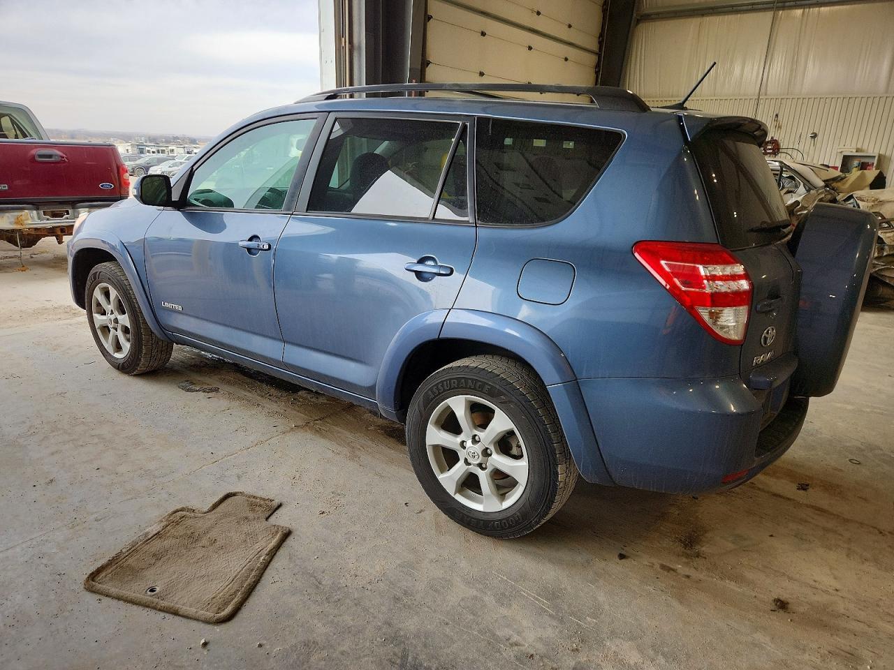 2012 TOYOTA RAV4