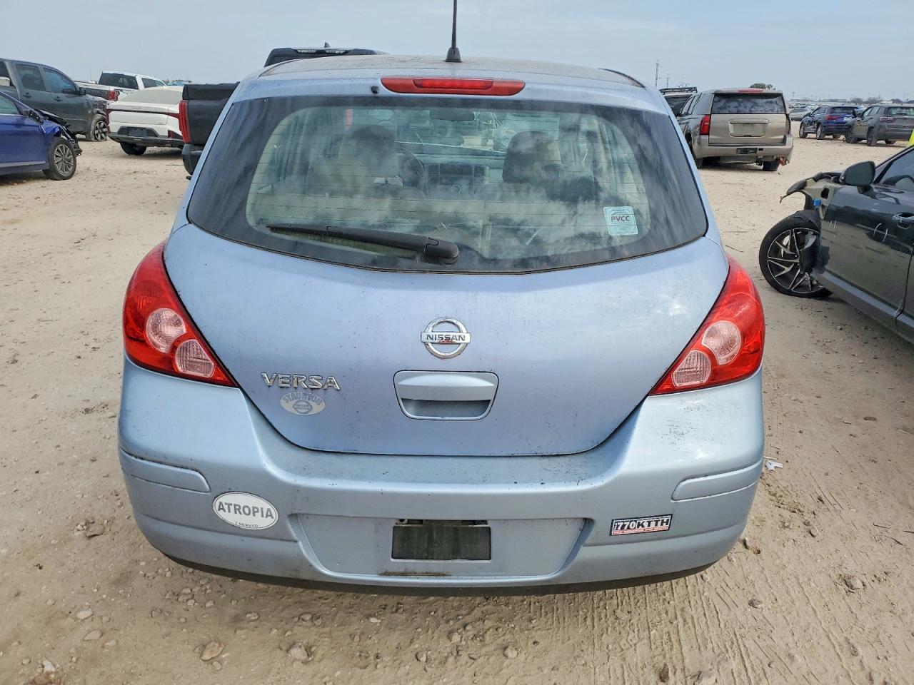2010 NISSAN VERSA