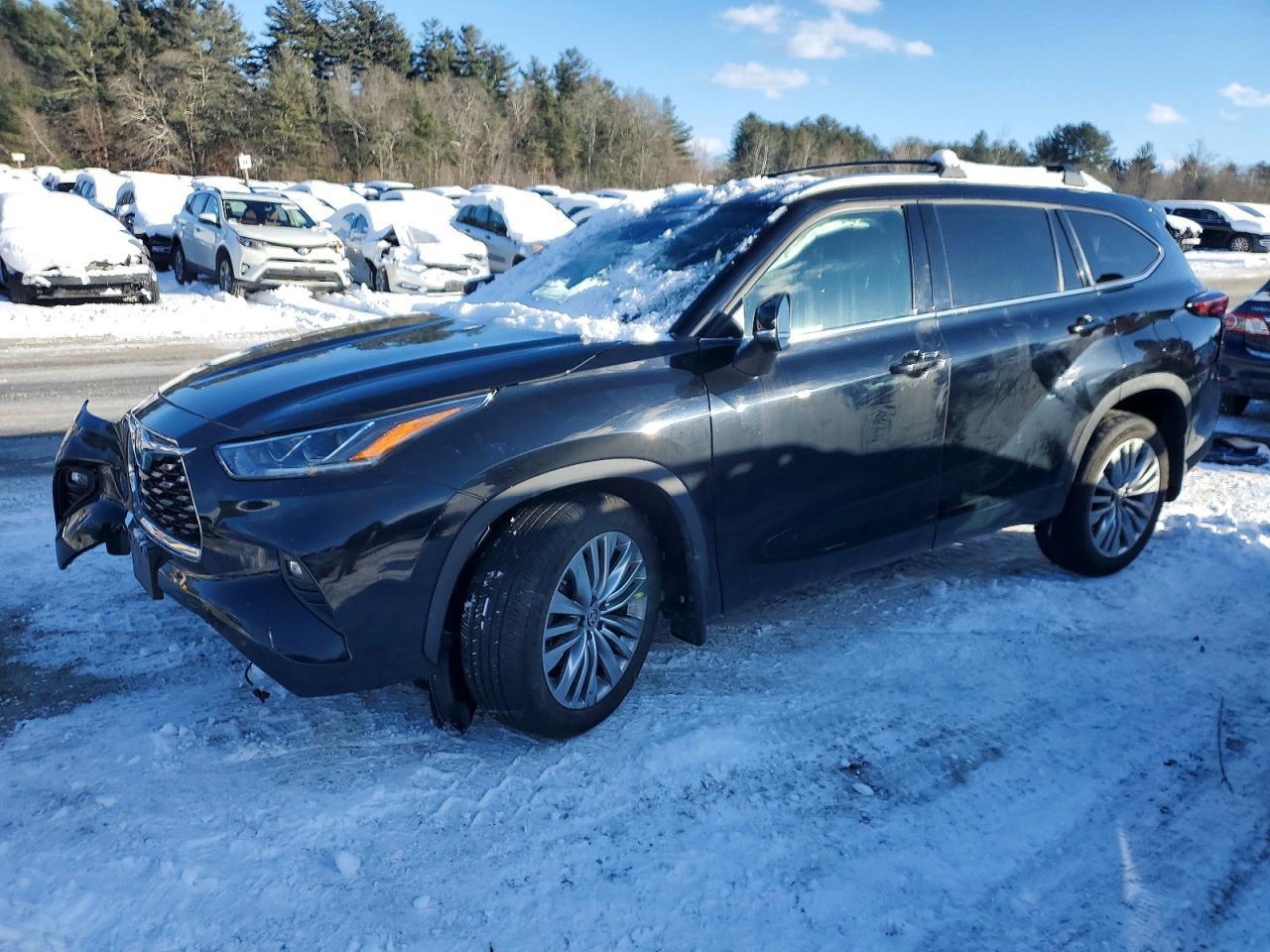 2023 TOYOTA HIGHLANDER