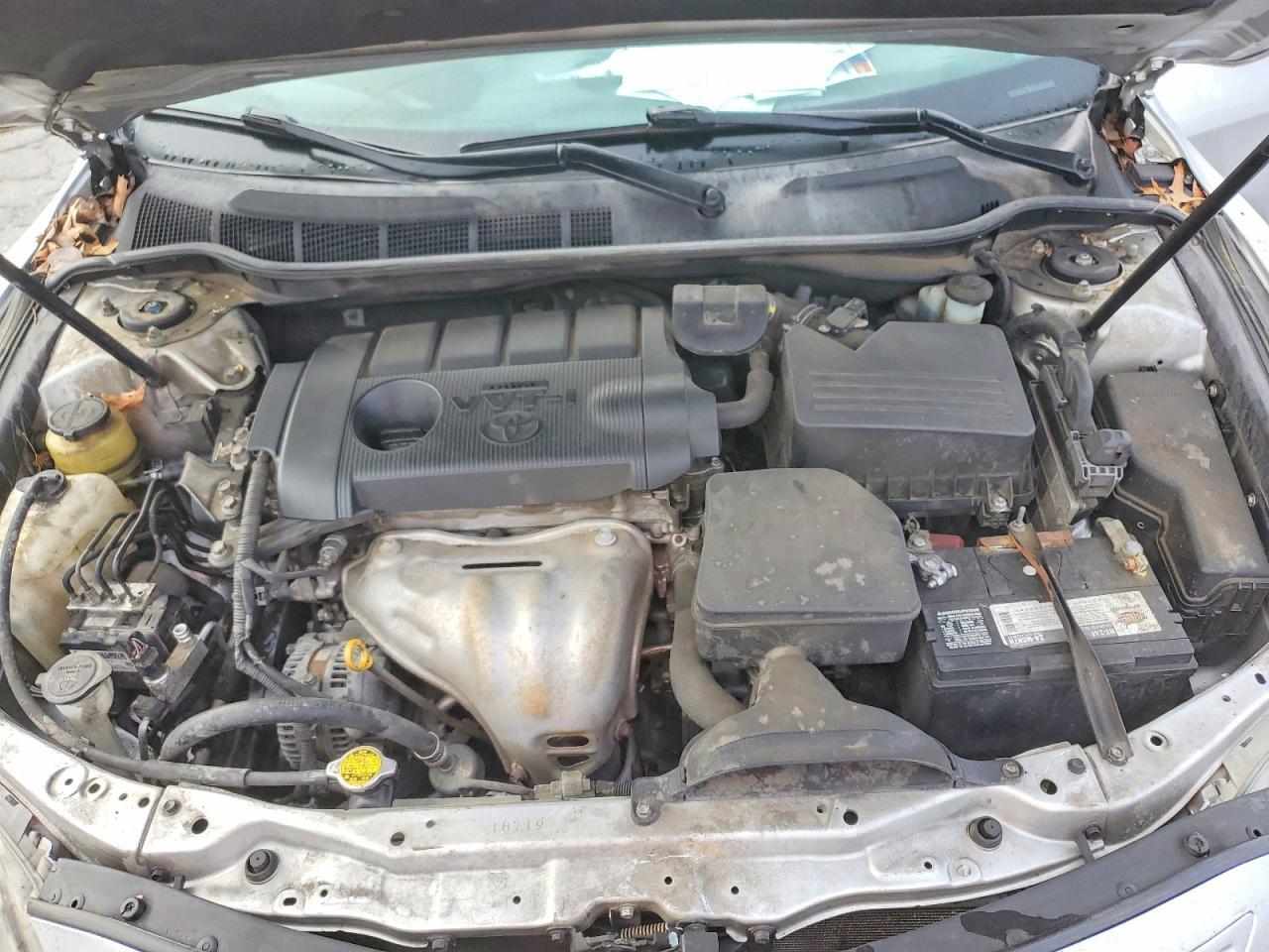 2010 TOYOTA CAMRY