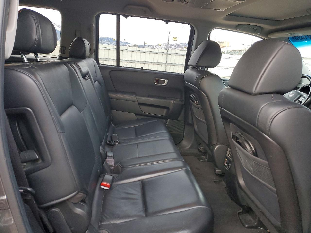 2011 HONDA PILOT