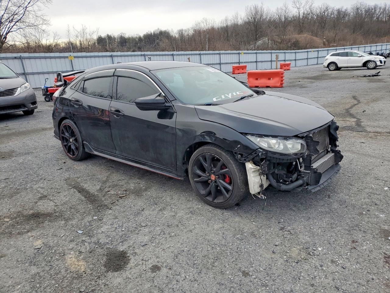 2017 HONDA CIVIC