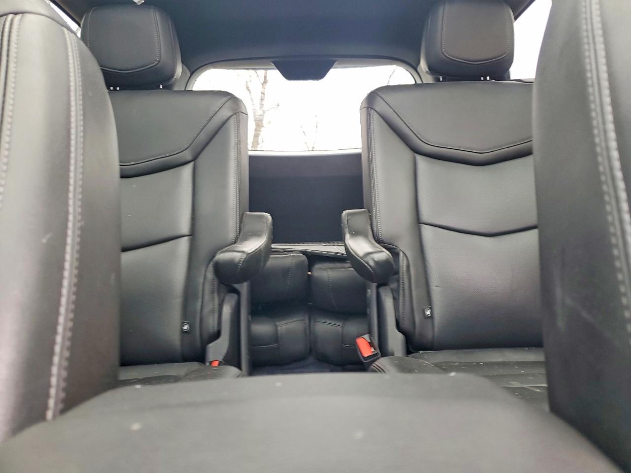 2021 CADILLAC XT6