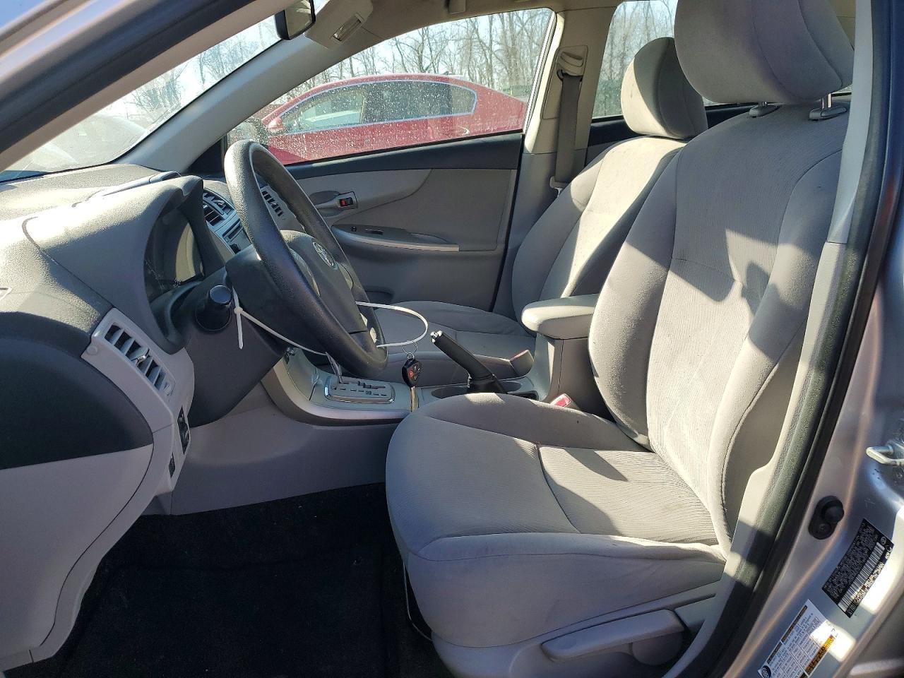 2013 TOYOTA COROLLA