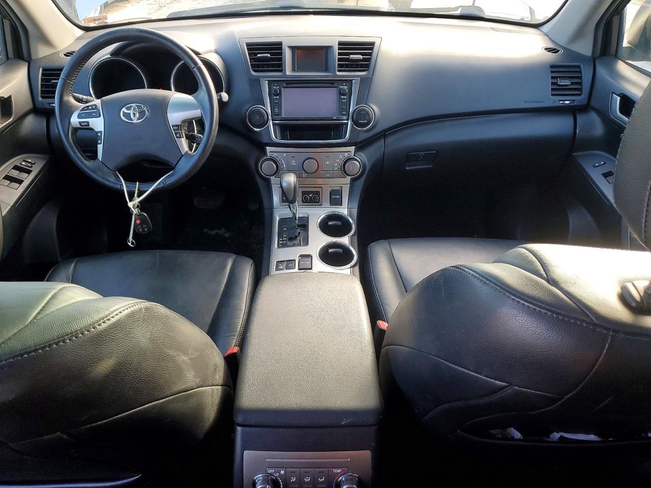 2013 TOYOTA HIGHLANDER