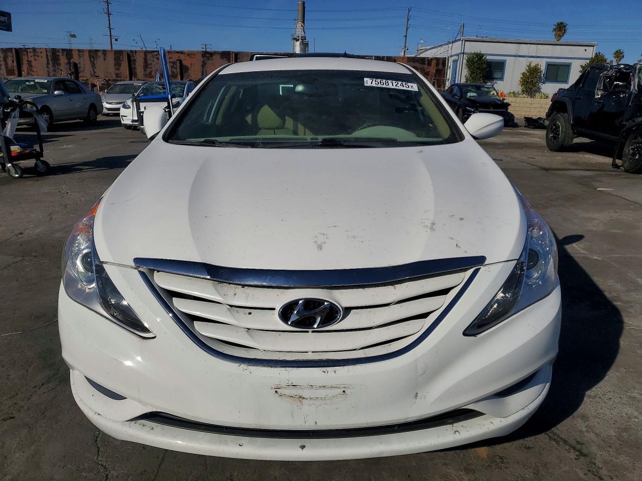 2013 HYUNDAI SONATA