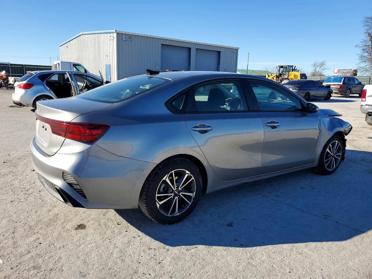 2022 KIA FORTE