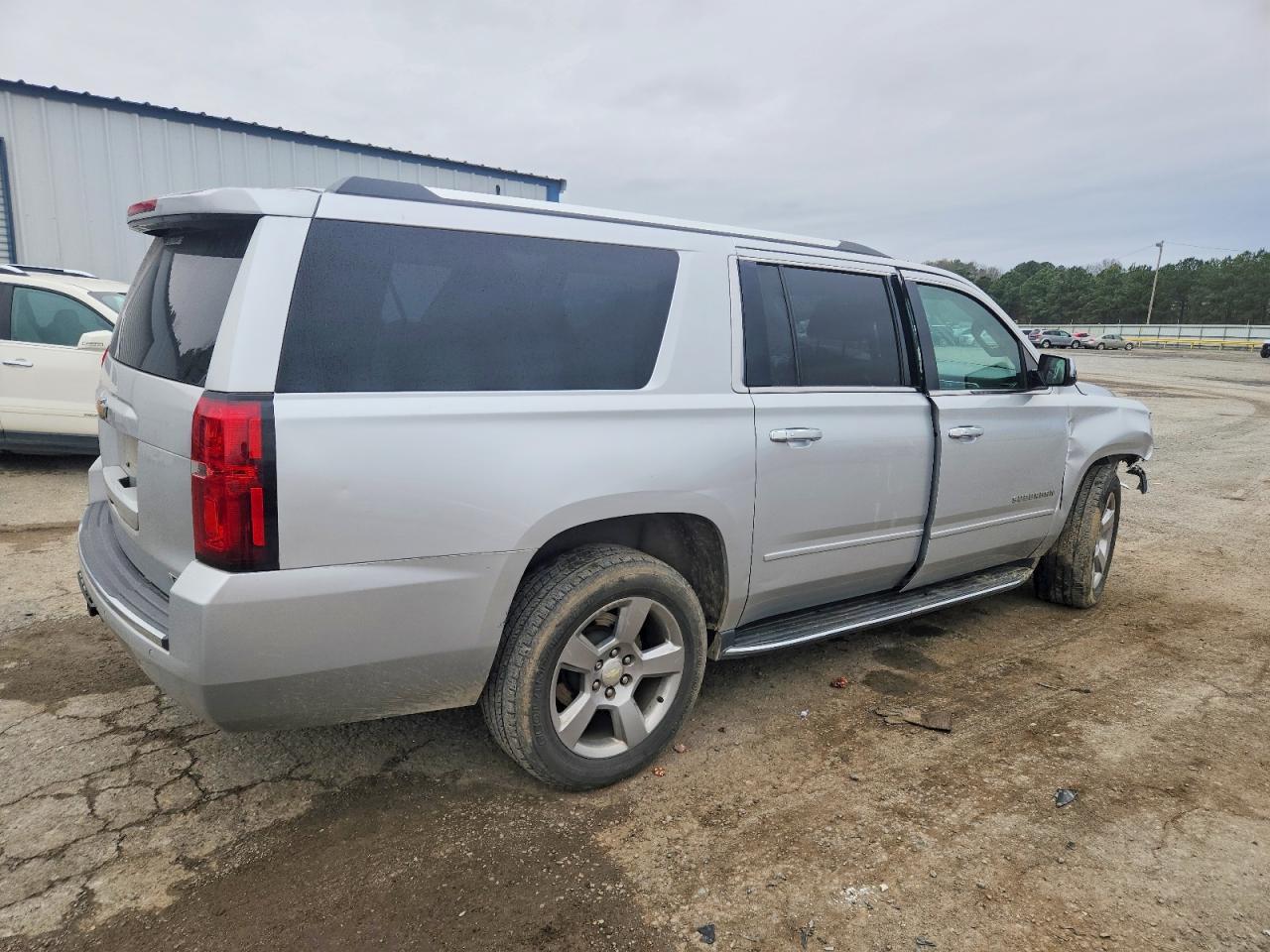 2018 CHEVROLET Suburban