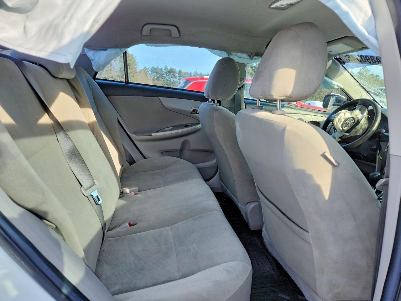 2011 TOYOTA COROLLA