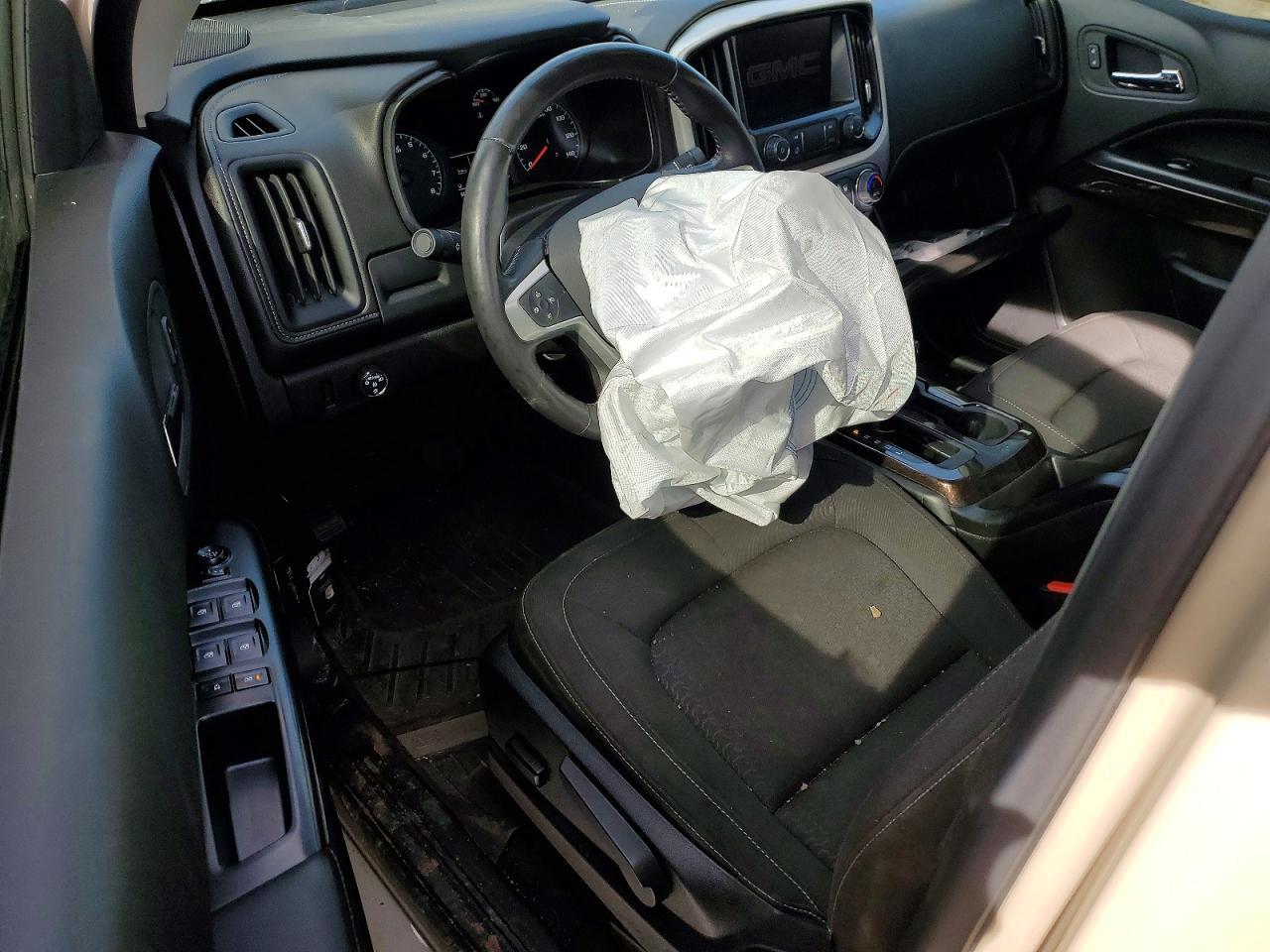 2022 GMC CANYON