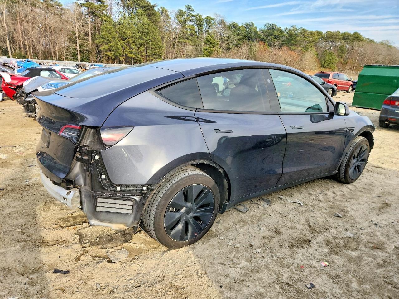 2024 TESLA MODEL Y
