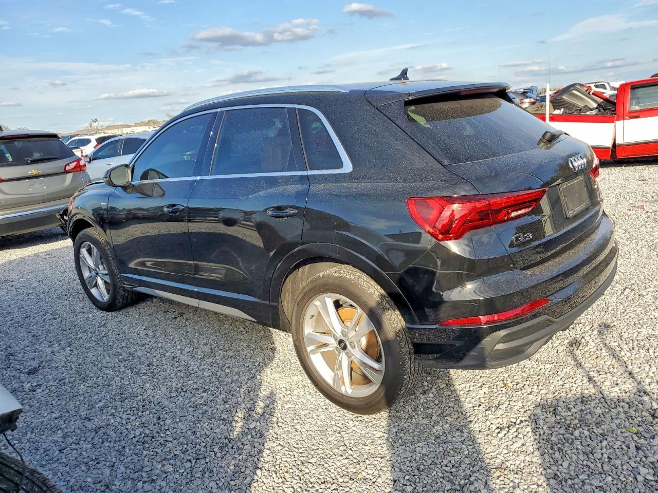 2024 AUDI Q3