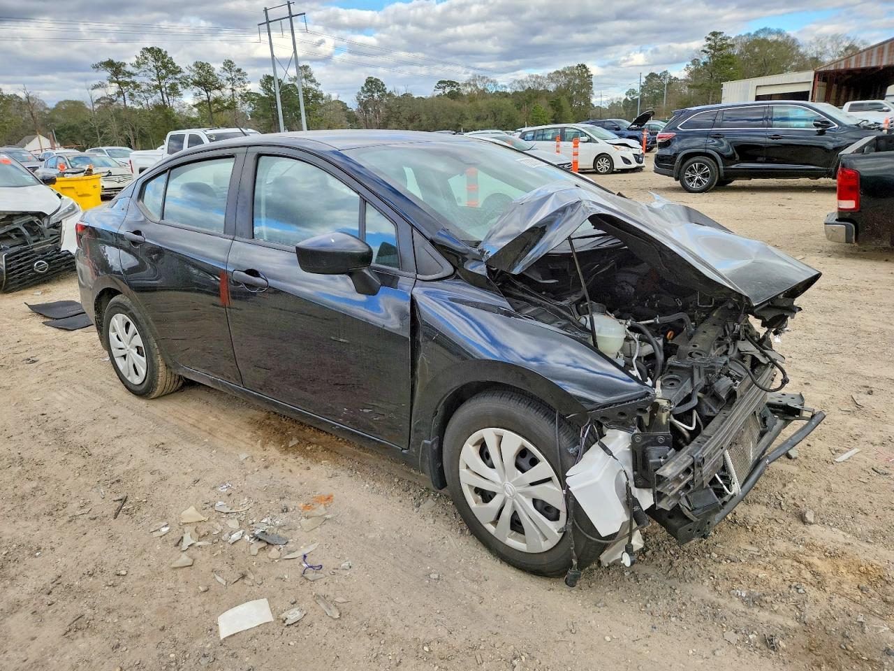 2021 NISSAN VERSA