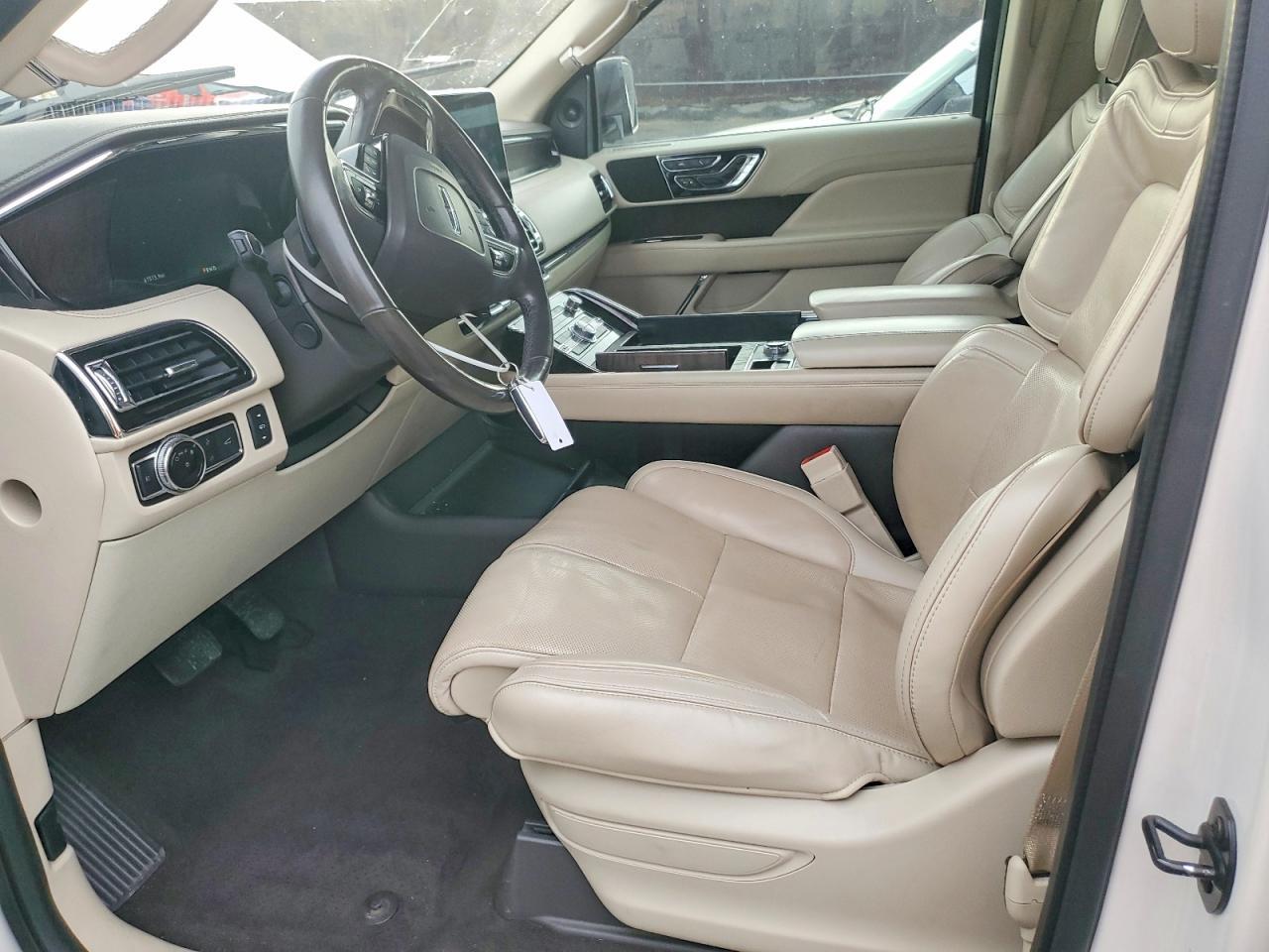 2018 LINCOLN Navigator