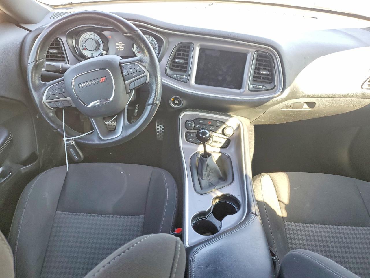 2019 DODGE Challenger