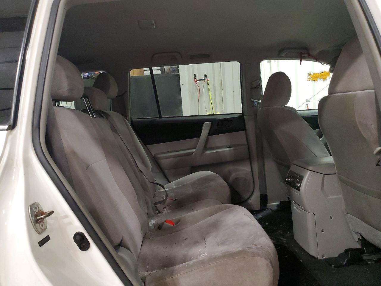 2013 TOYOTA HIGHLANDER