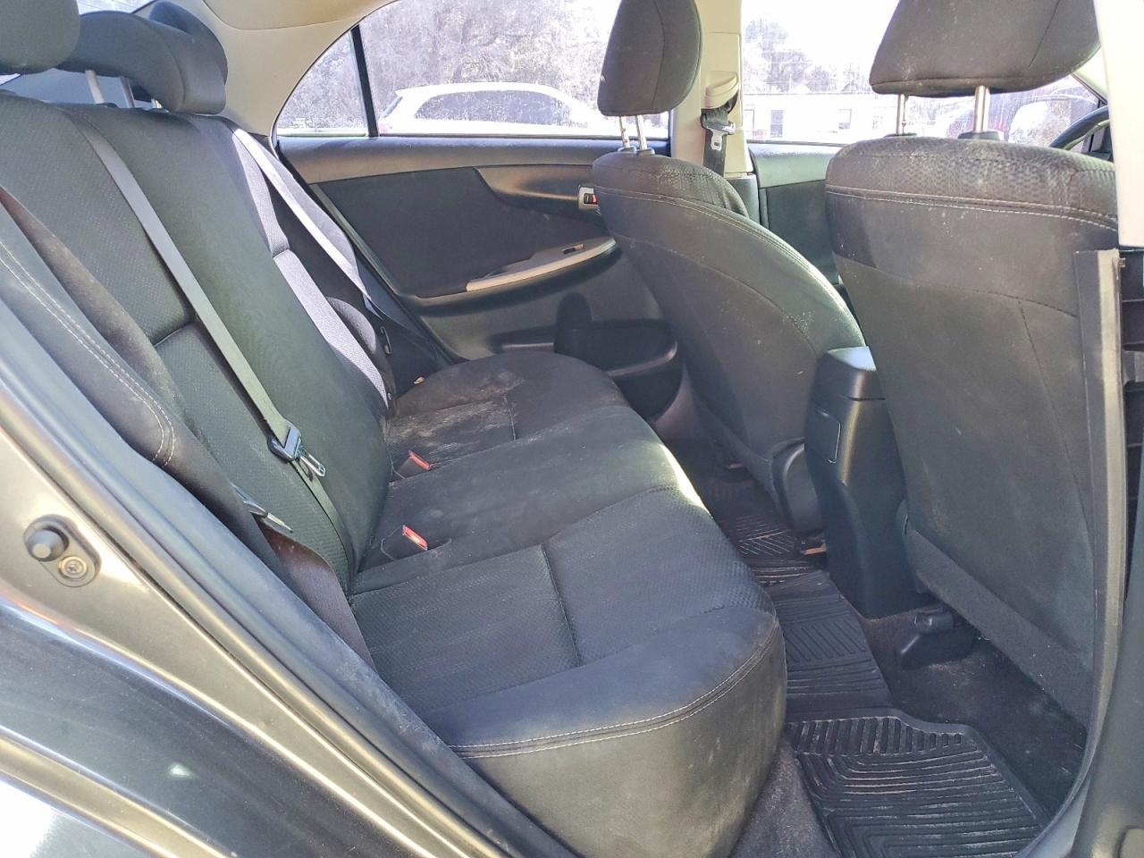 2012 TOYOTA COROLLA