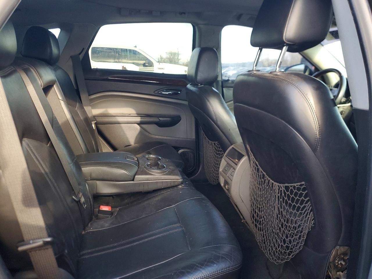 2010 CADILLAC SRX