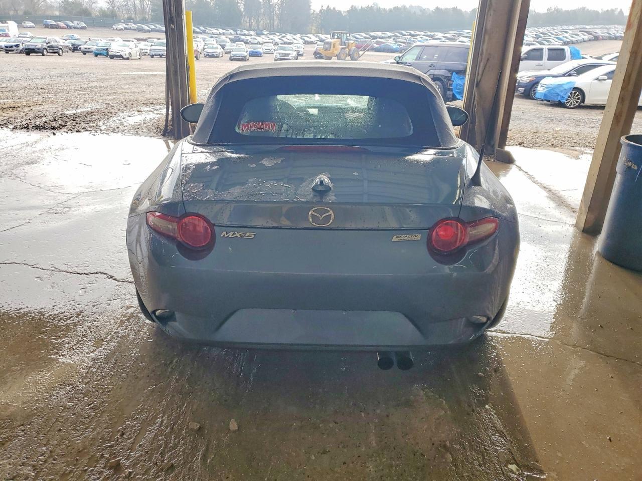 2017 MAZDA MX-5 Miata