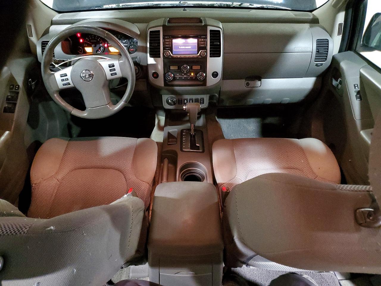 2016 NISSAN Frontier