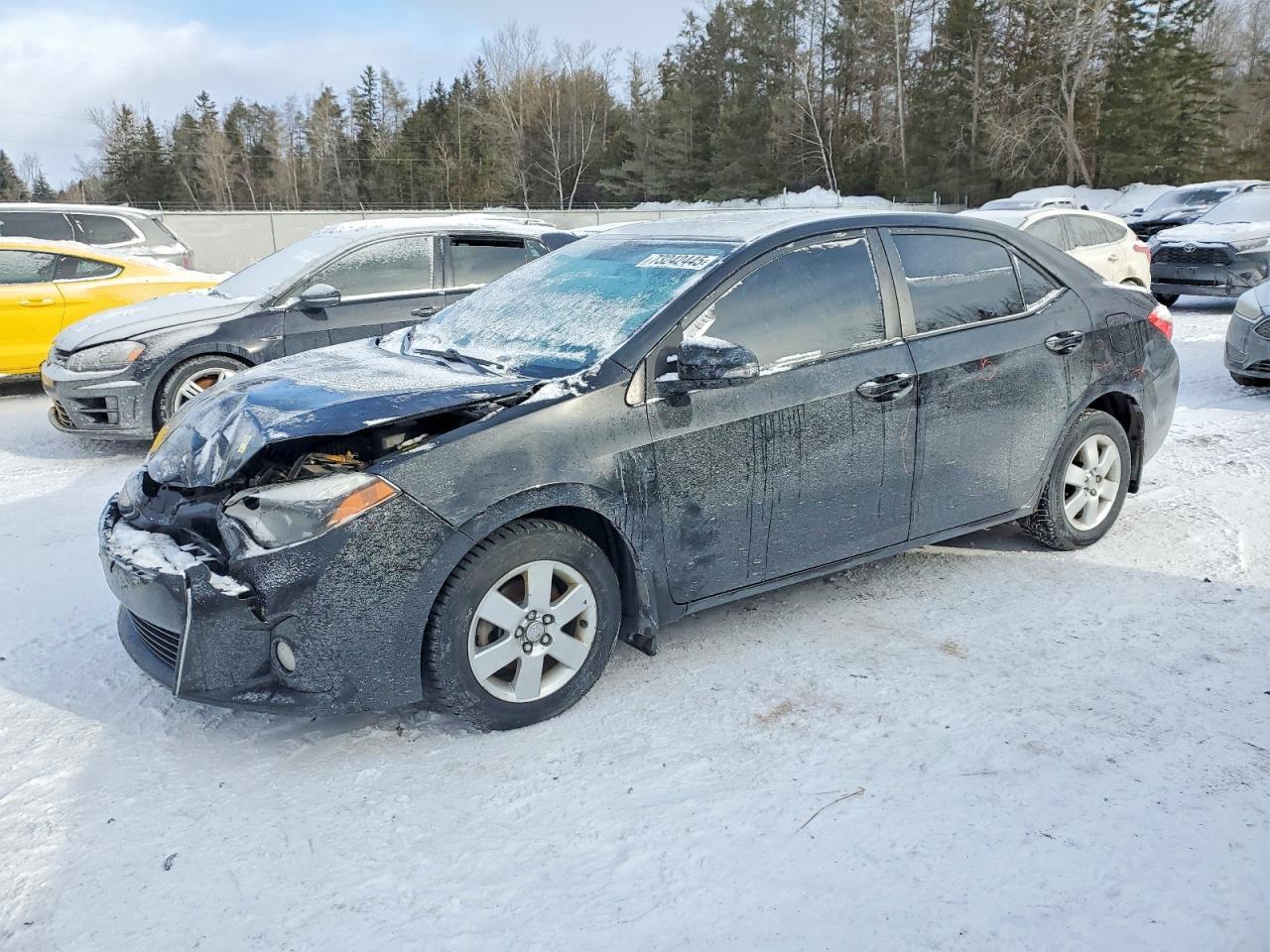 2015 TOYOTA COROLLA