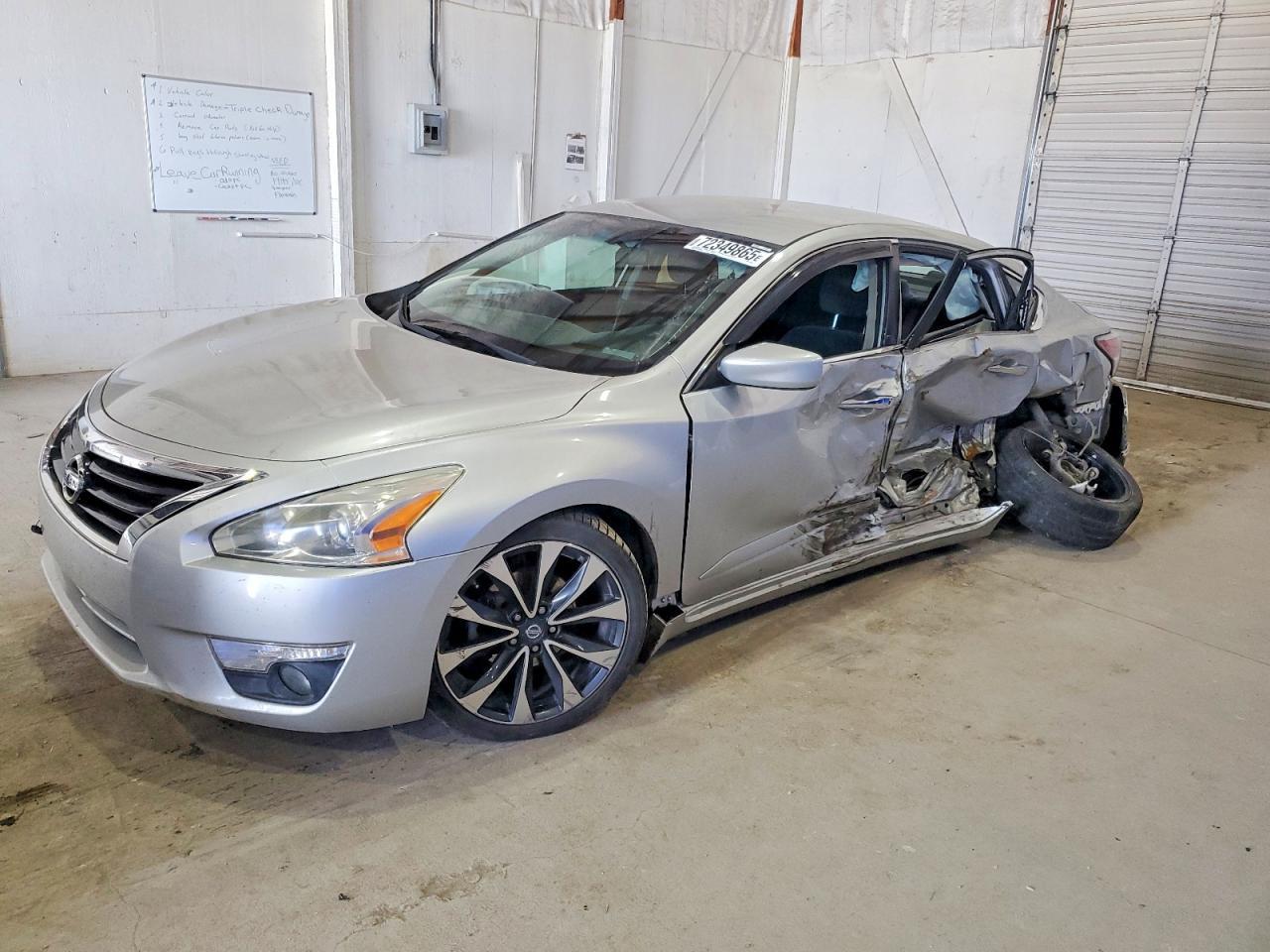 2015 NISSAN ALTIMA