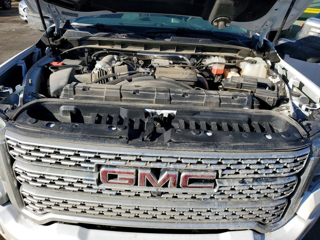 2023 GMC Sierra