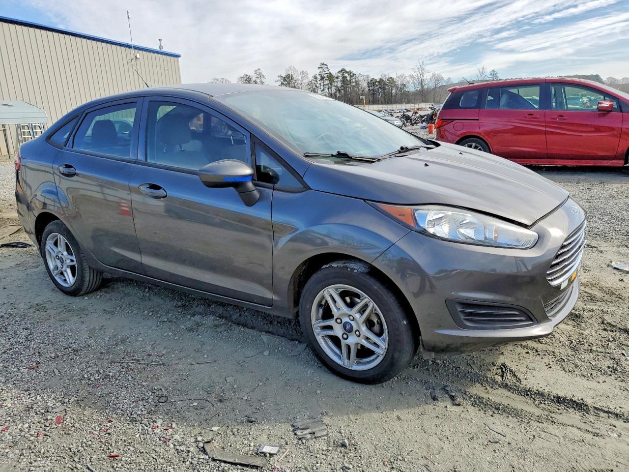 2019 FORD Fiesta