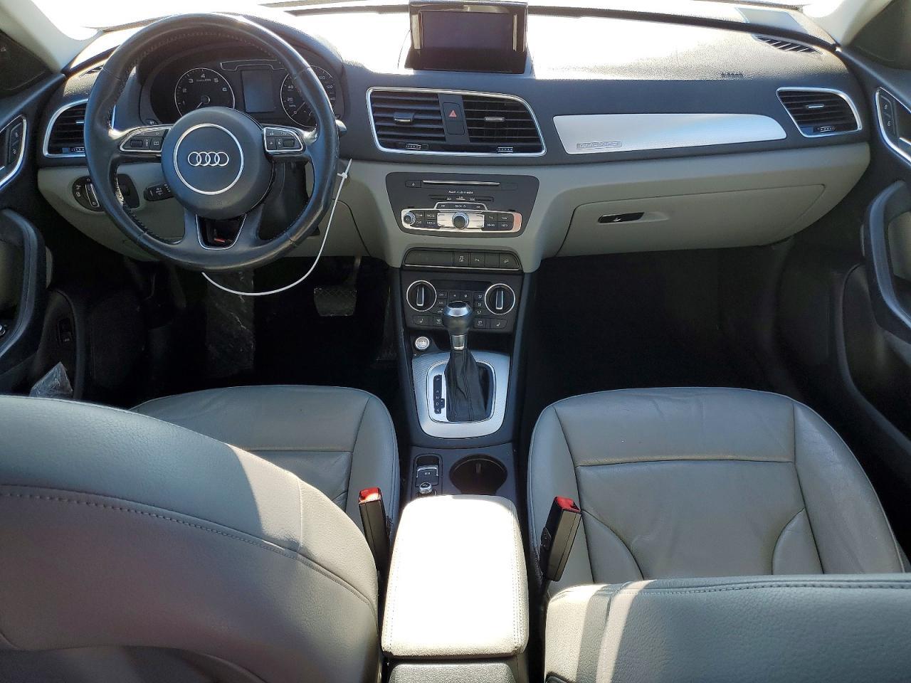 2017 AUDI Q3