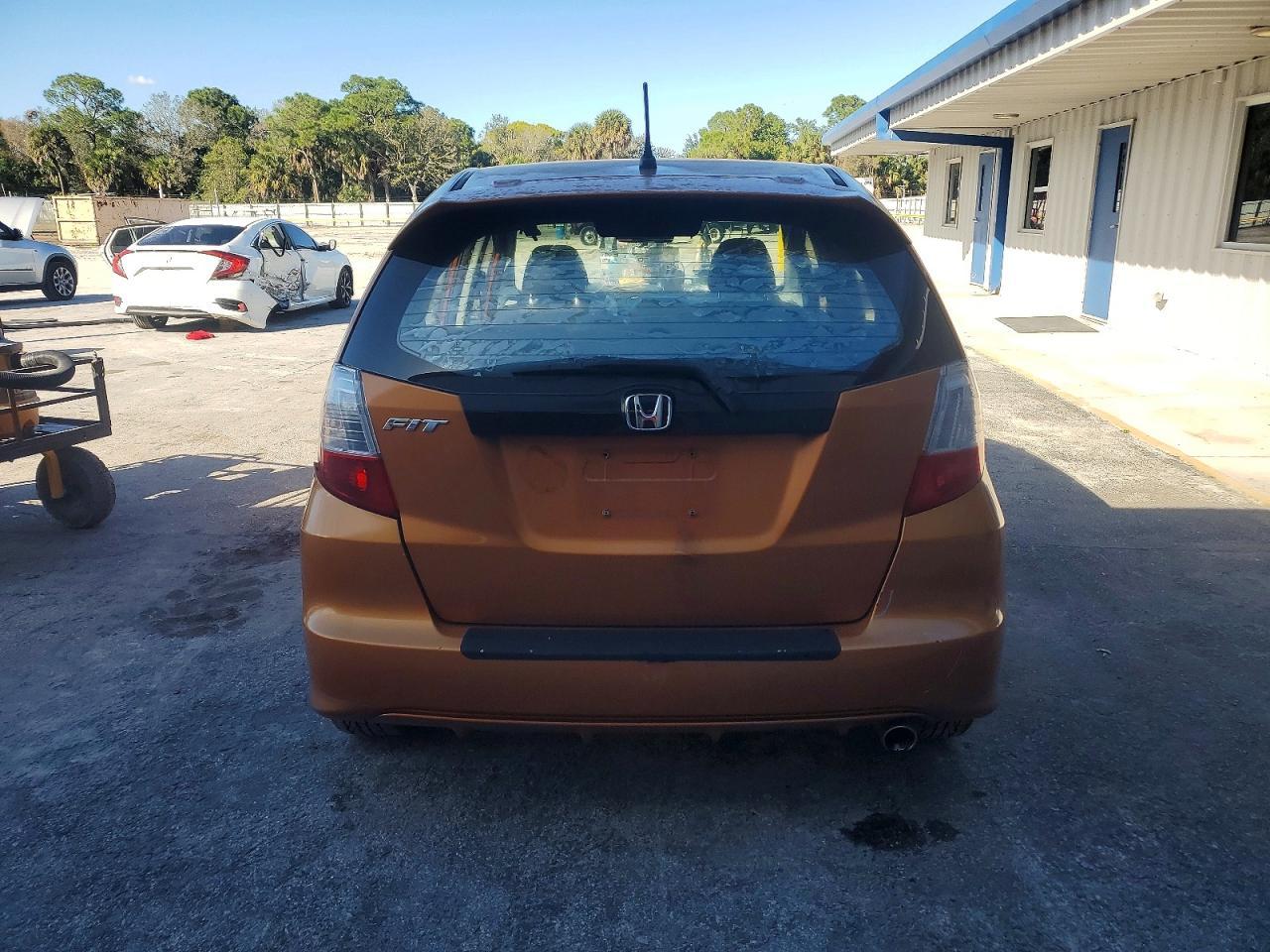 2010 HONDA FIT