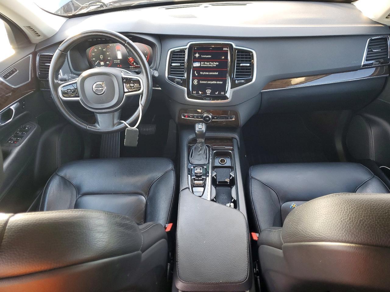 2018 VOLVO XC90
