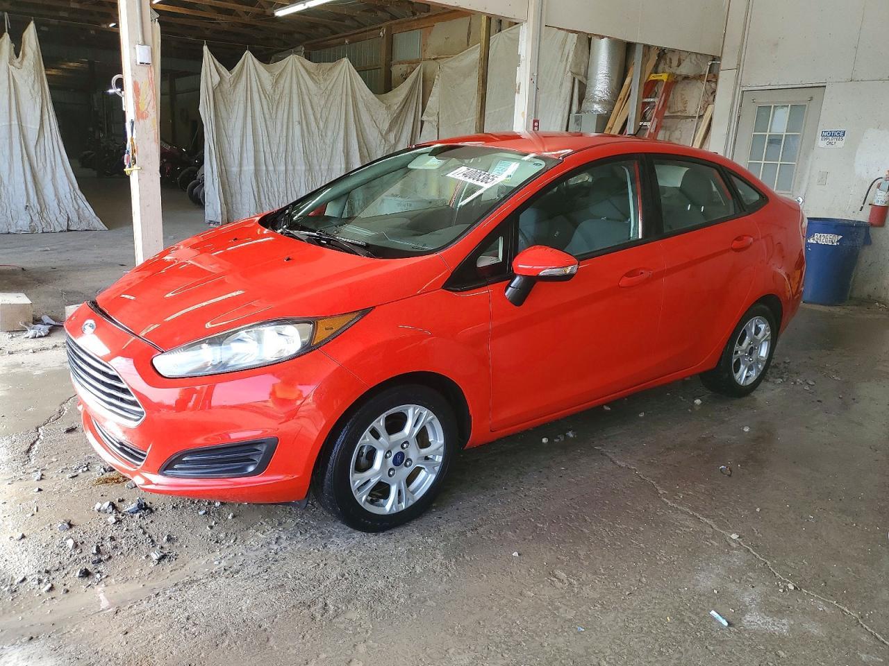 2015 FORD Fiesta