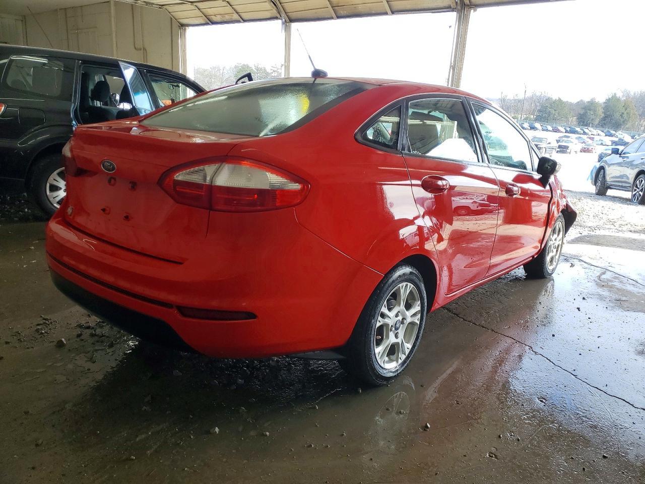 2015 FORD Fiesta