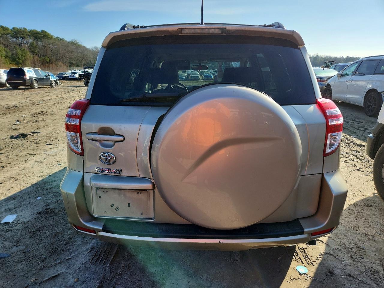 2011 TOYOTA RAV4