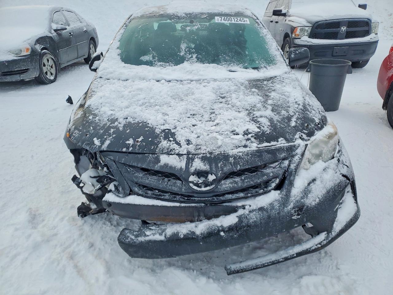 2011 TOYOTA COROLLA