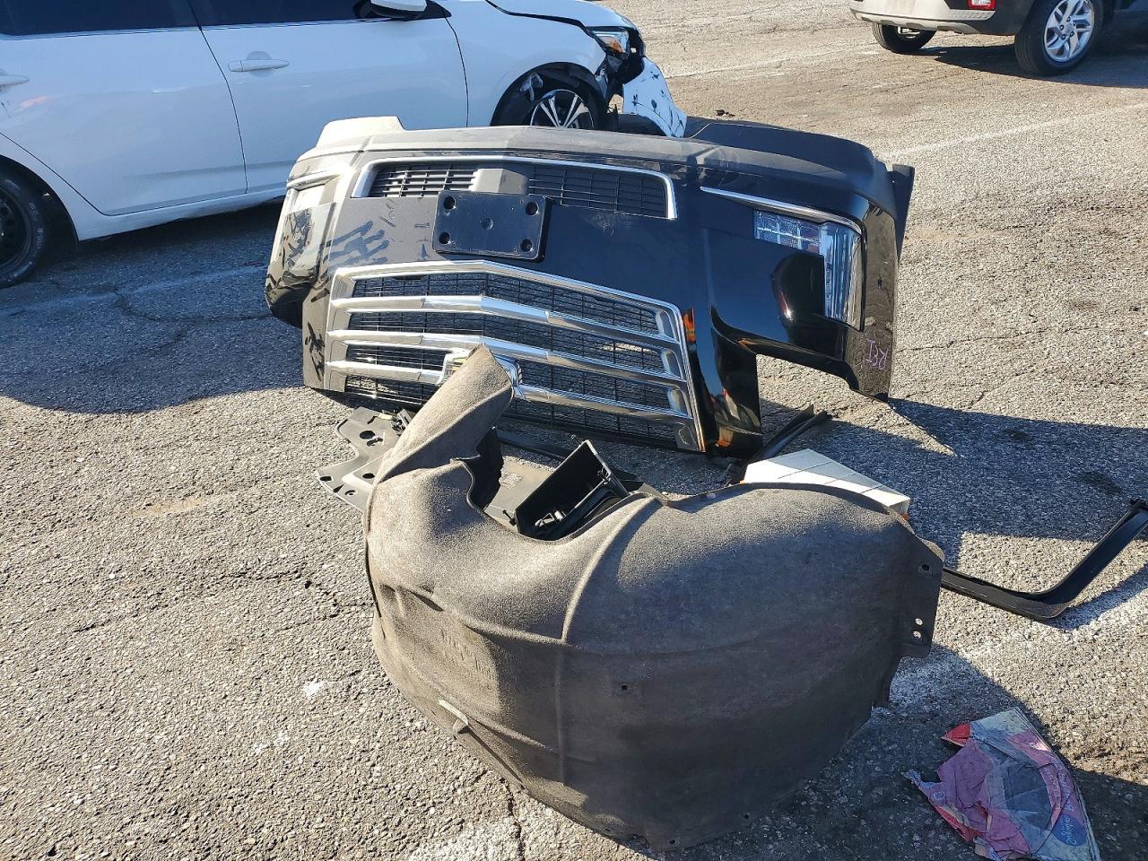 2018 CADILLAC ESCALADE