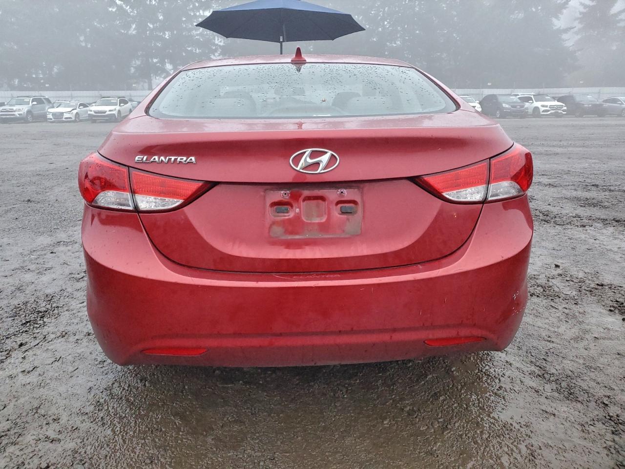 2012 HYUNDAI ELANTRA