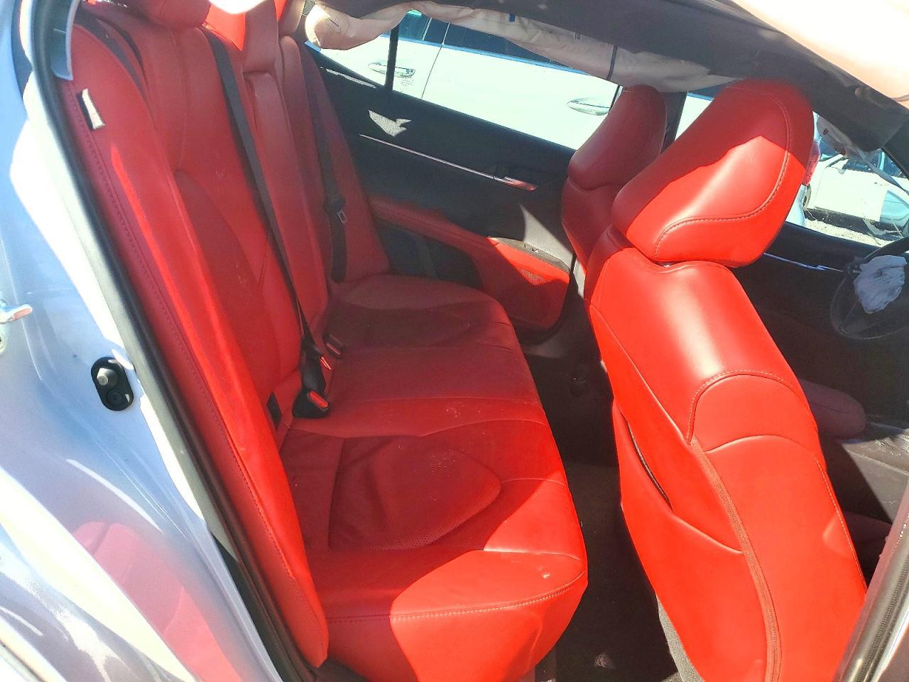 2022 TOYOTA CAMRY