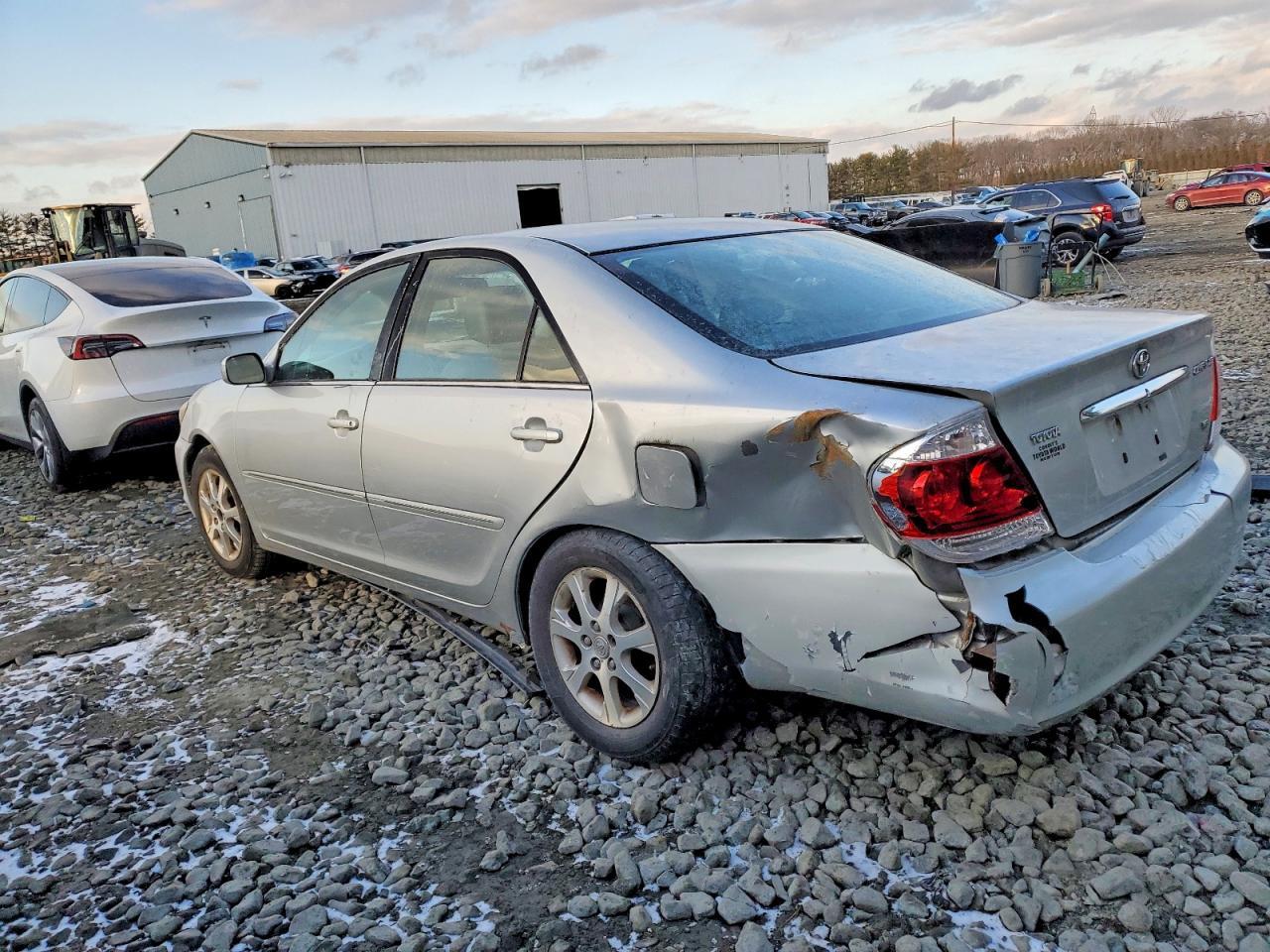 2005 TOYOTA CAMRY